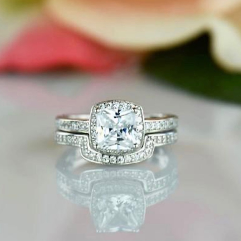 1.5 ctw Princess Contour Halo Set